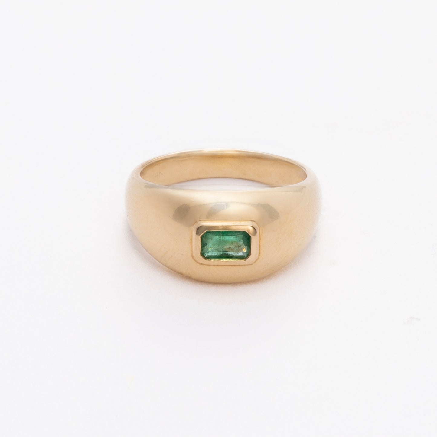 DOME GOLD & EMERALD RING