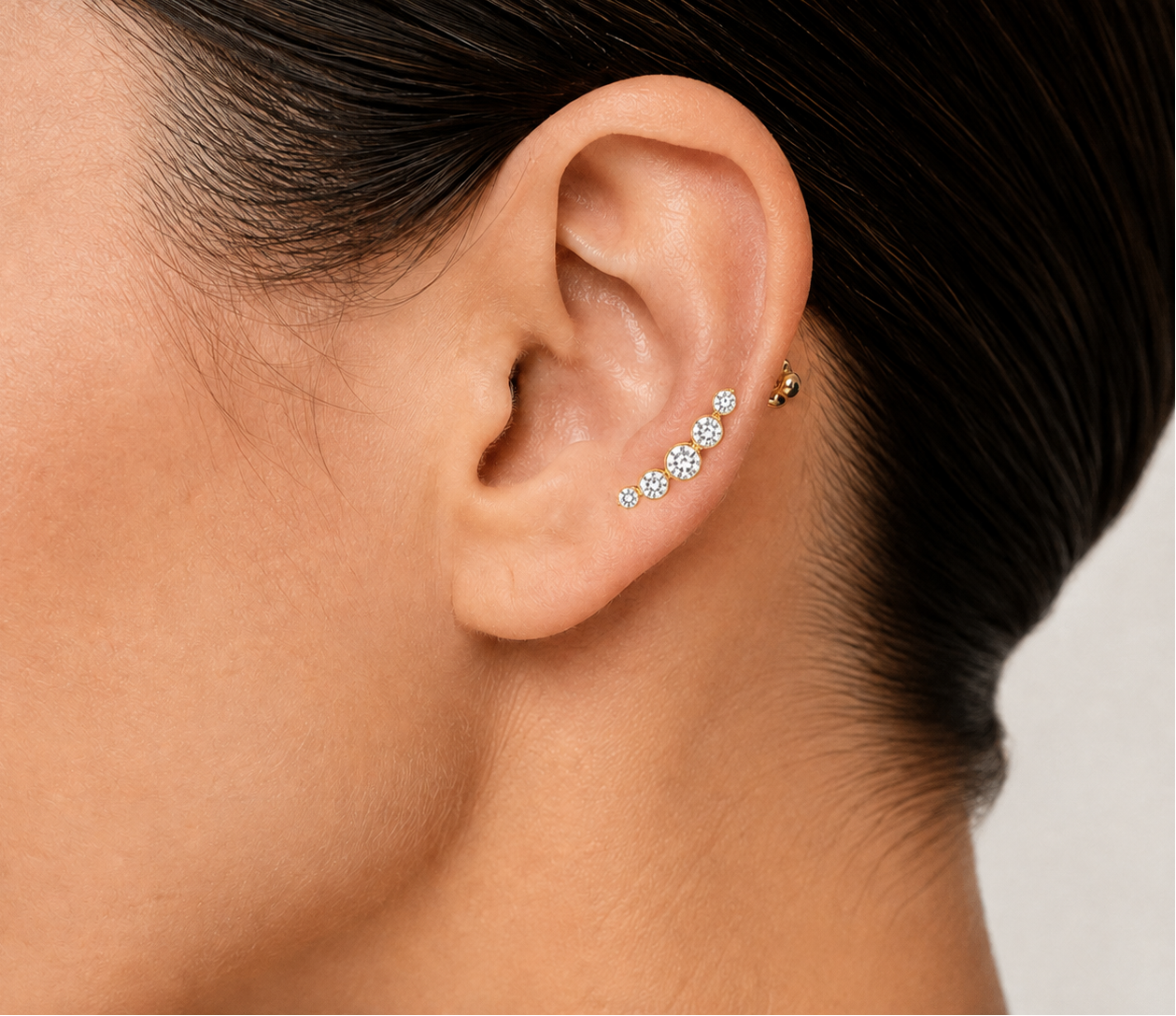 Set Five Diamond Open Curve Stud Earrings