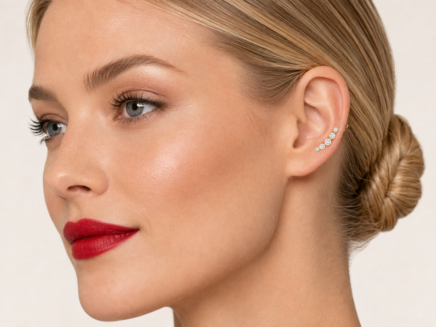 Set Five Diamond Open Curve Stud Earrings