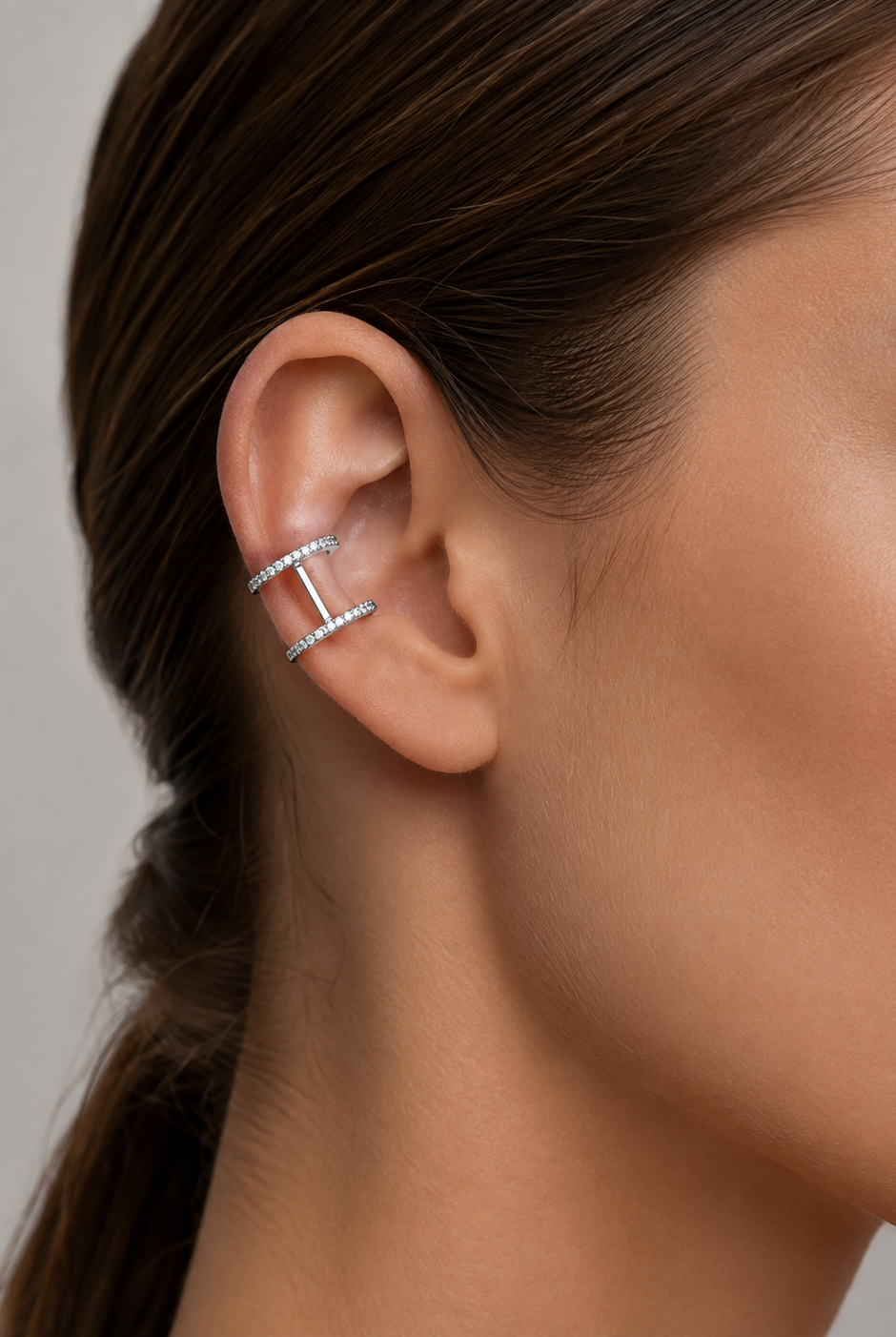 Diamond & White Gold Ear Cuff