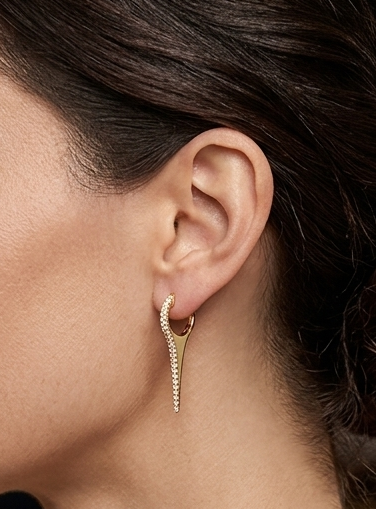 Diamond & Yellow Gold Spike Earring