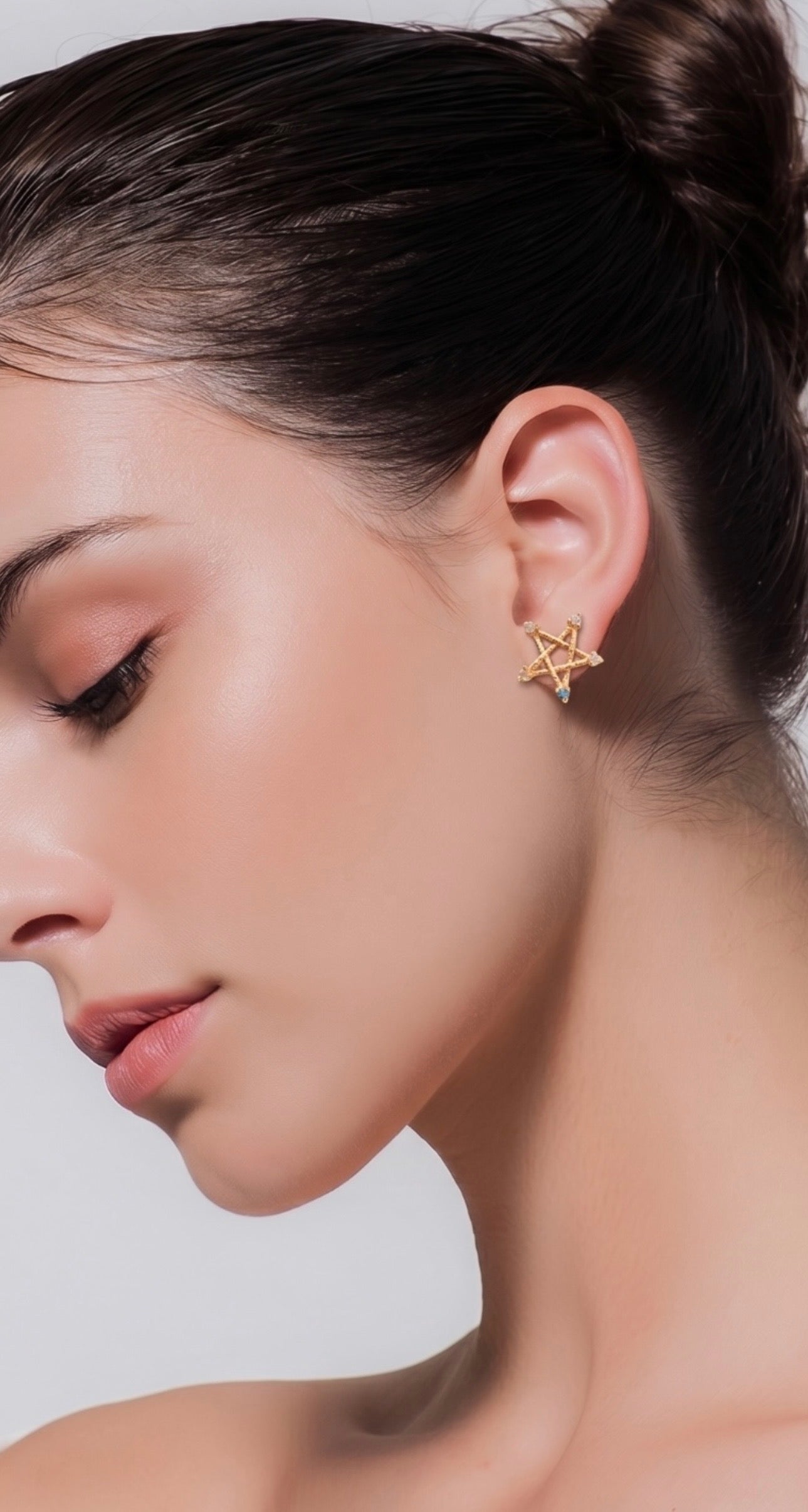 Diamond & Emerald Rose Gold Star Stud Earrings