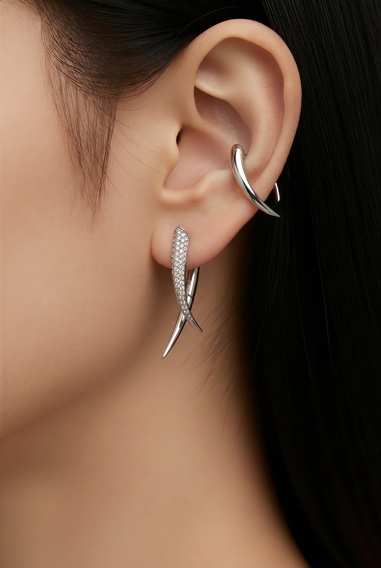 Diamond & White Gold Spike Earrings
