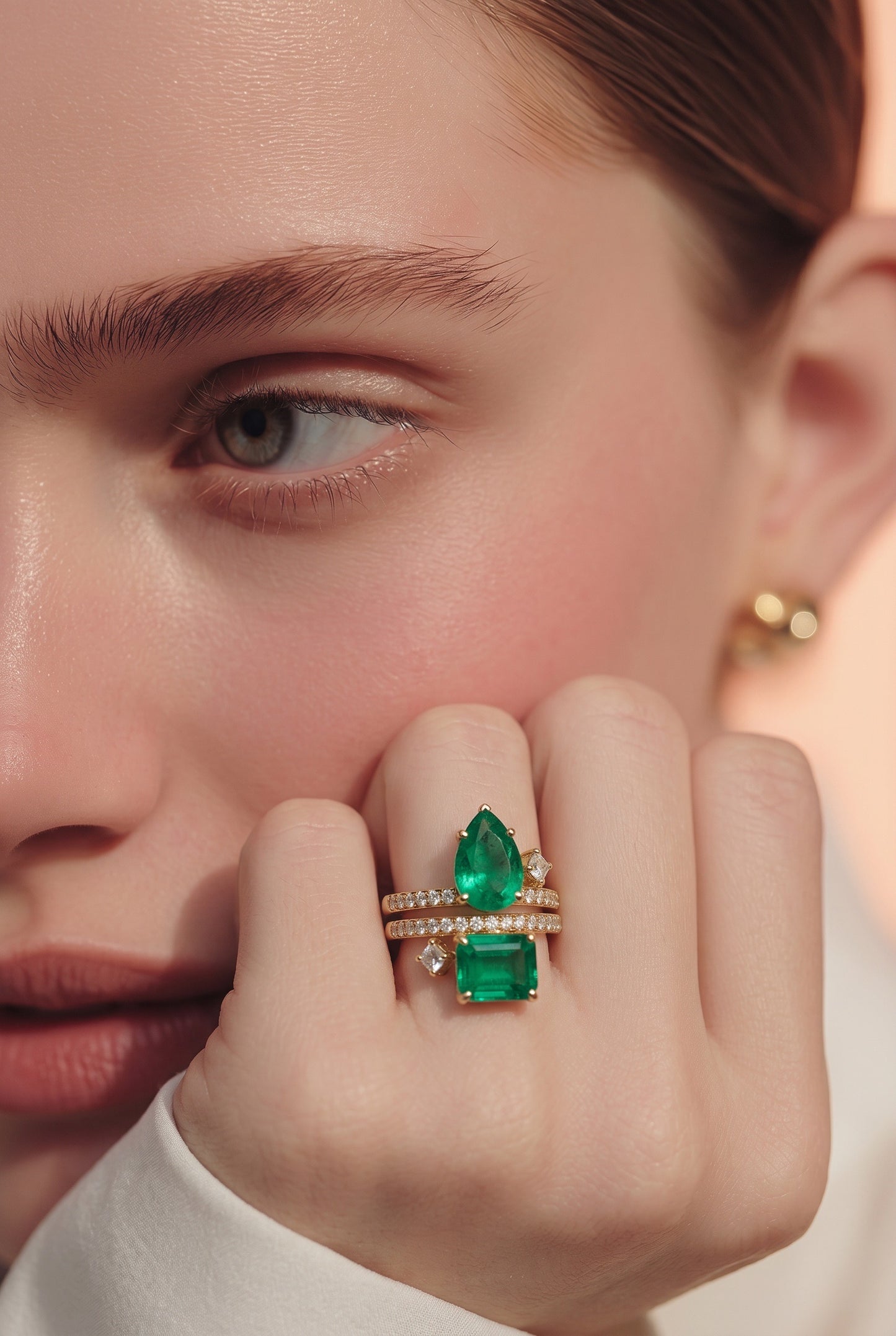 Diamond & Colombia Emerald Gold Ring