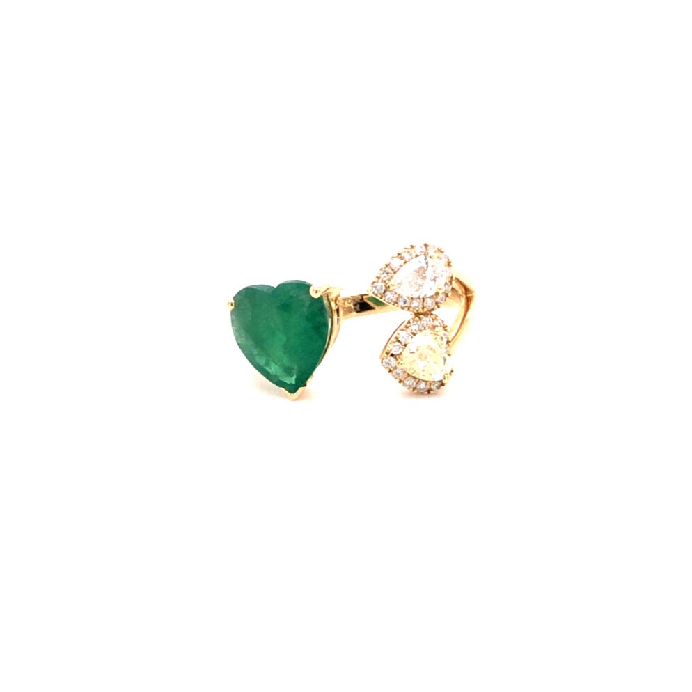 Gold & Heart Emerald with Pear shape Diamond Ring